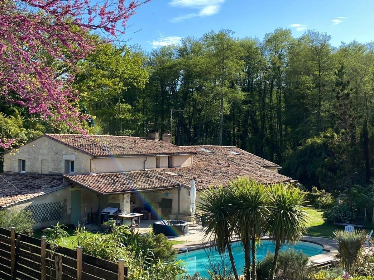 Gite La Maison De La Pimpine Lignan De Bordeaux Eksteriør billede